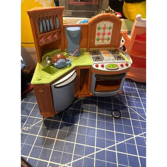 Fisher Price LOVING FAMILY dollhouse furniture bundle Kitchen Living Room 24365 - Picture 4 of 7